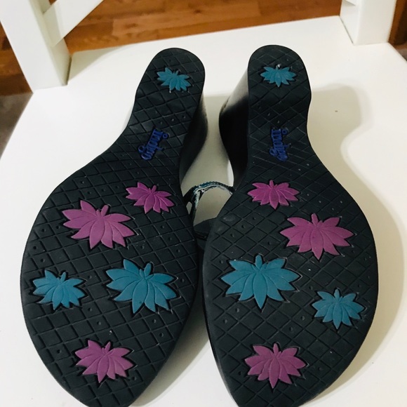 Slip on Sandals - Picture 5 of 6